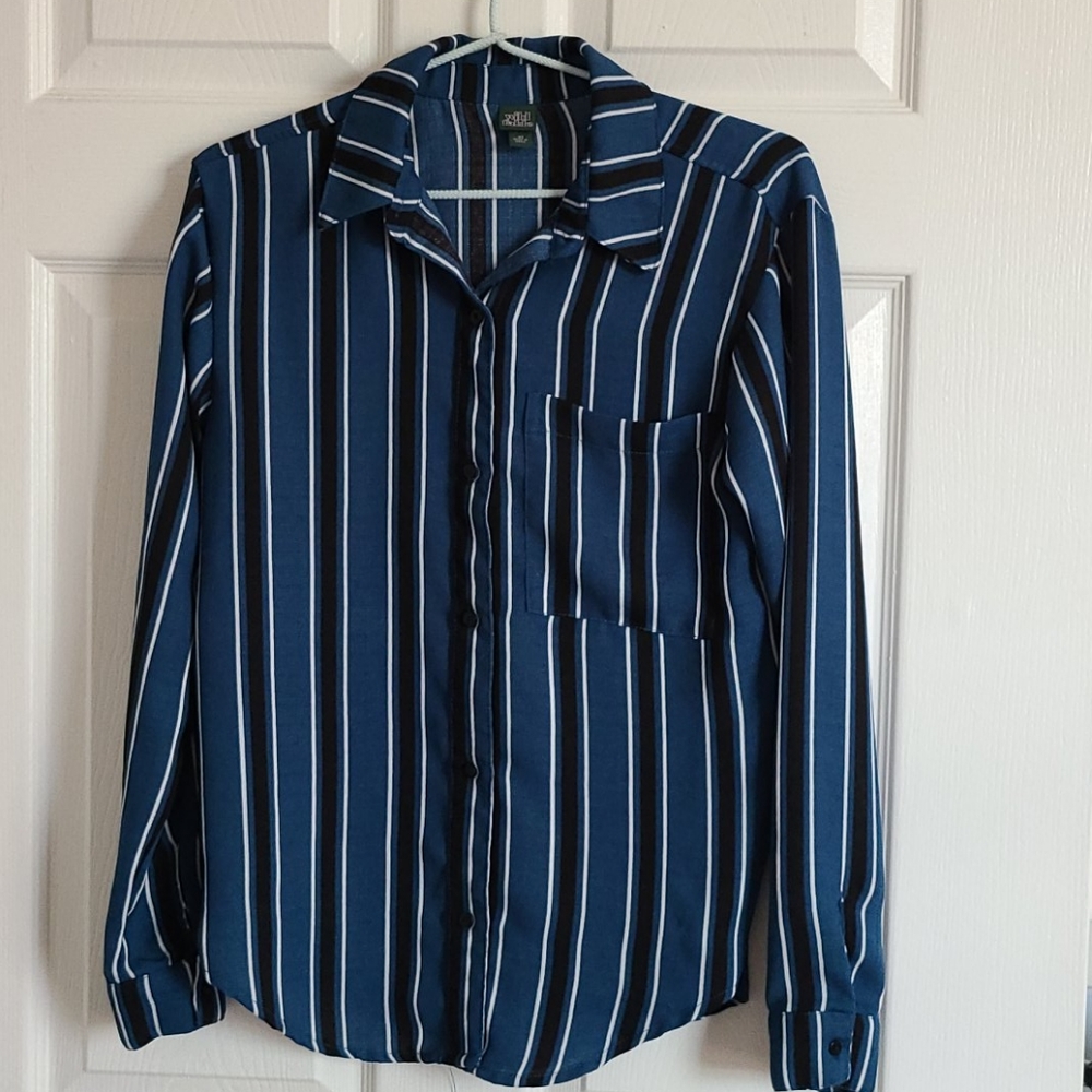 Blouse/  button up
